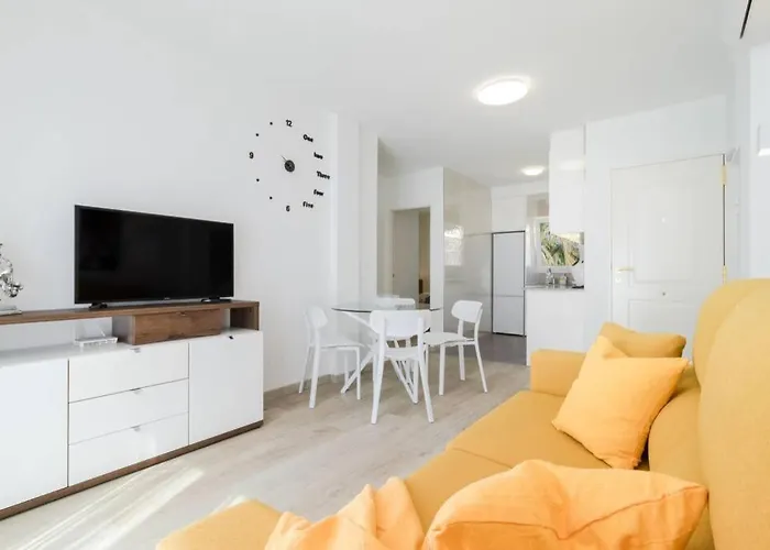 With Pool Torrevista Rocio Torrevieja