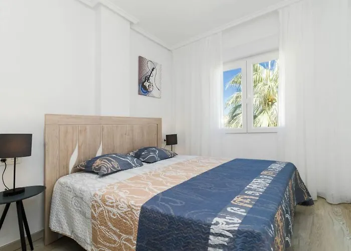 With Pool Torrevista Rocio