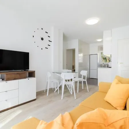 With Pool Torrevista Rocio Torrevieja