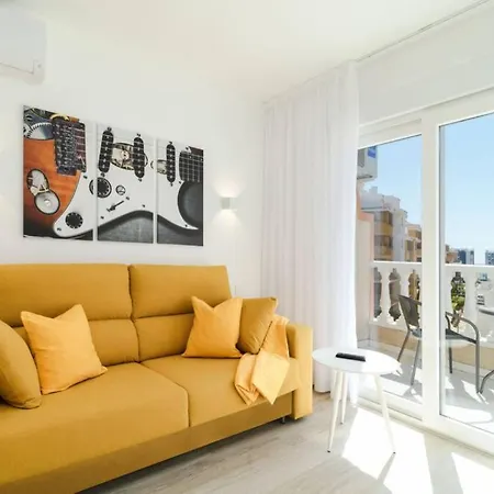 With Pool Torrevista Rocio