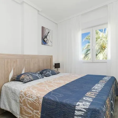 With Pool Torrevista Rocio