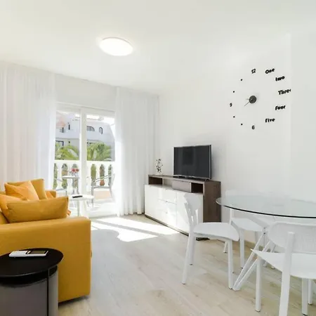 Apartamento With Pool Torrevista Rocio *